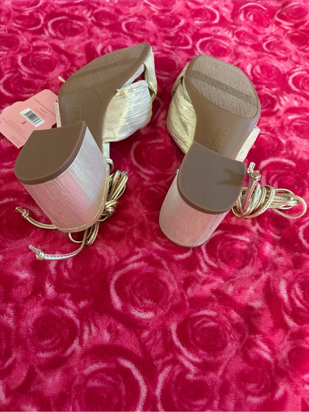 ❤️Sam & Libby Women’s Gold Block Heel Sandals with Ankle Tie New in Box Size 8 - Picture 4 of 11